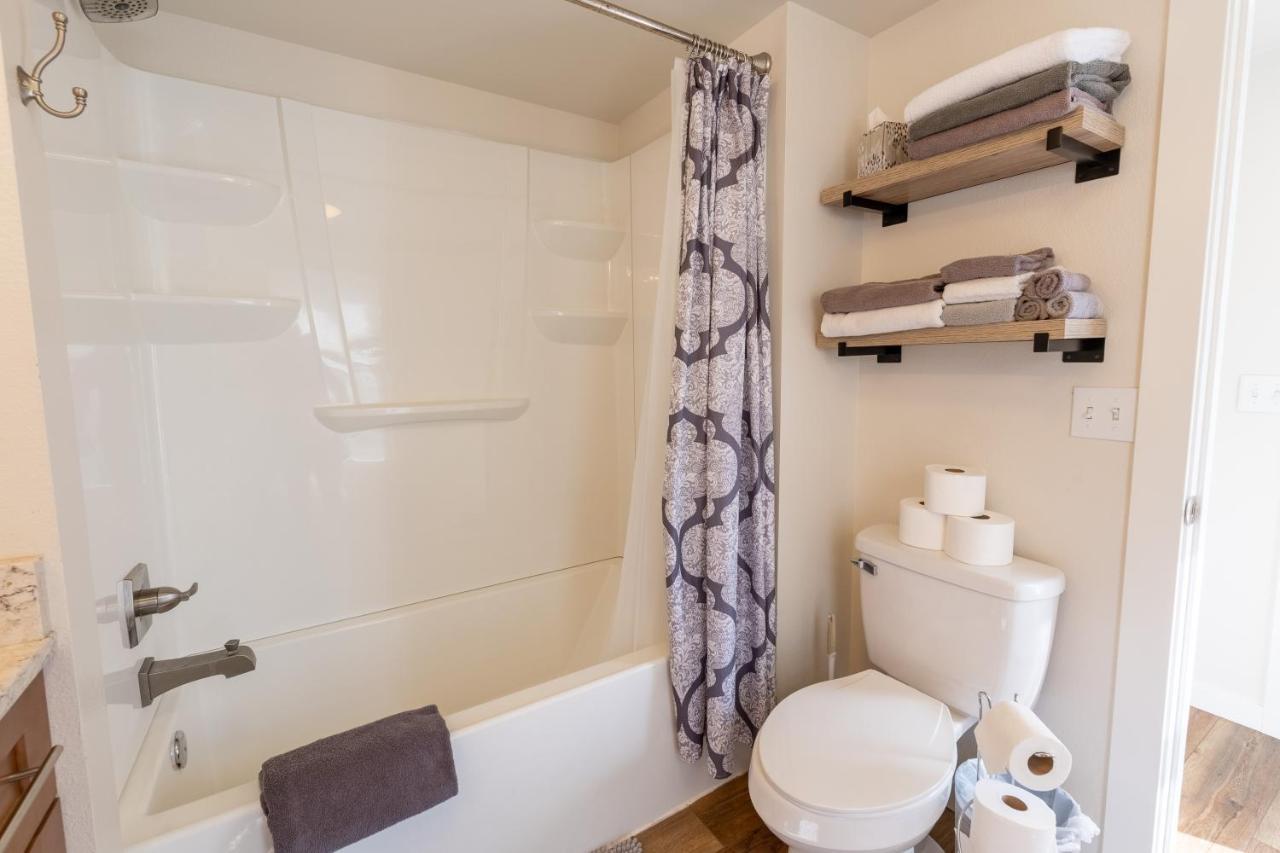 Luxurious Historic Renovated Bungalow Dt Rapid City With Private Patio Екстер'єр фото
